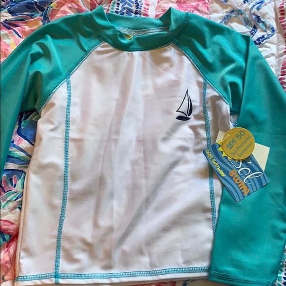 💙BOYS SWIM SHIRTS💙 - Picture 2 of 6